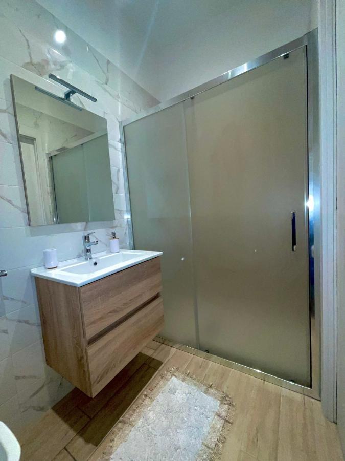 Venezia Rooms Νάπολη Εξωτερικό φωτογραφία
